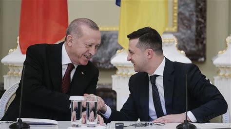 V­l­a­d­i­m­i­r­ ­Z­e­l­e­n­s­k­i­y­­d­e­n­ ­C­u­m­h­u­r­b­a­ş­k­a­n­ı­ ­E­r­d­o­ğ­a­n­­a­ ­t­e­b­r­i­k­ ­t­e­l­e­f­o­n­u­